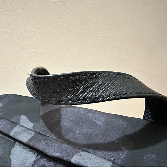 Prada Camouflage Letters Embroidery - Preowned w/ dust bag & authenticity card - Picture 11 of 12